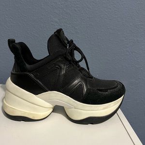 Michael Kors olympia sneakers size 5